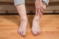 Keeping Senior Feet Healthy and Comfortable